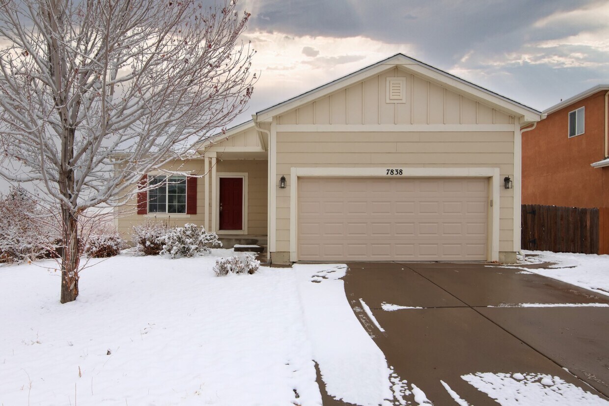 Photo - 7838 Creekfront Drive