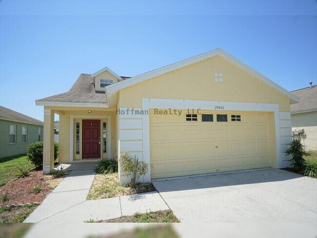 Building Photo - 4-Bed, 2-Bath, 2-Car Garage, 2-story home ...