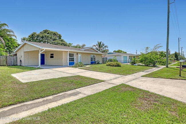 Building Photo - 775 Bianca Dr NE