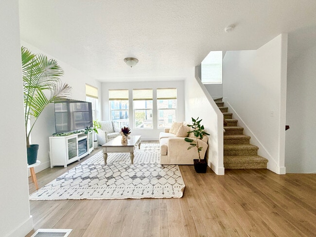 Foto del edificio - 1792 W Torlundy Dr