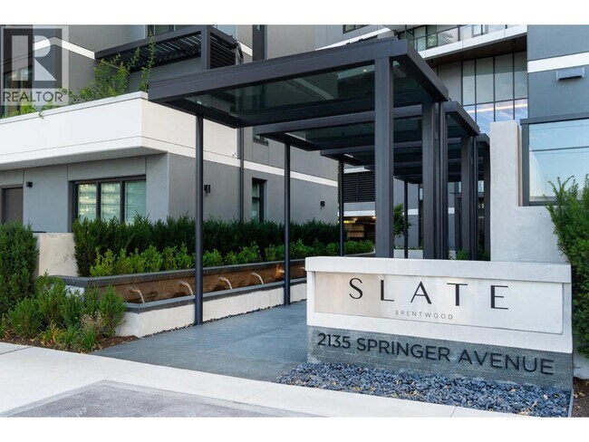 Photo du bâtiment - 2135 Springer Ave