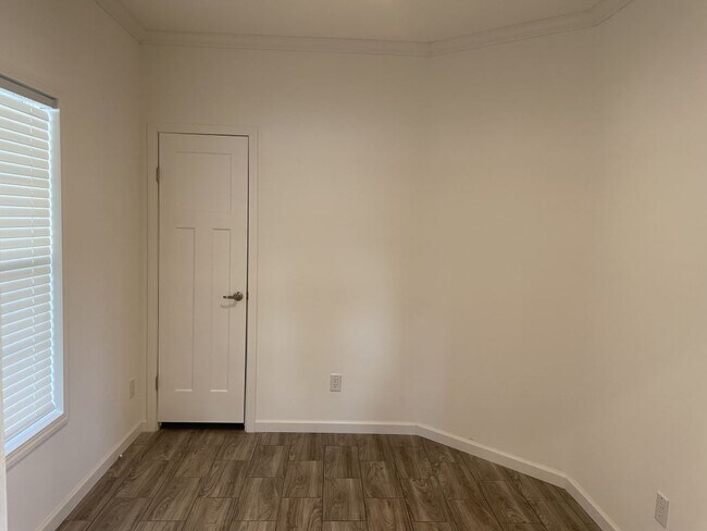 Foto del edificio - 6902 42nd Trail N