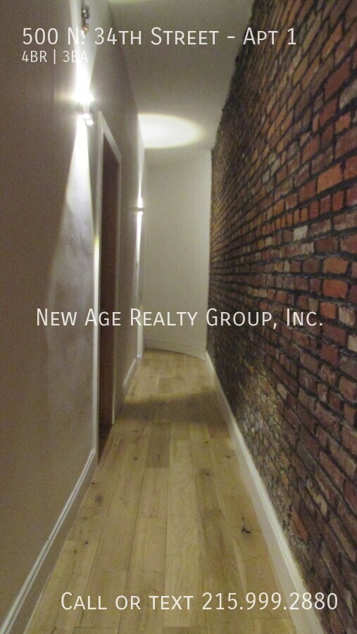 Building Photo - Four Bedroom Apartment in Near Drexel Univ...