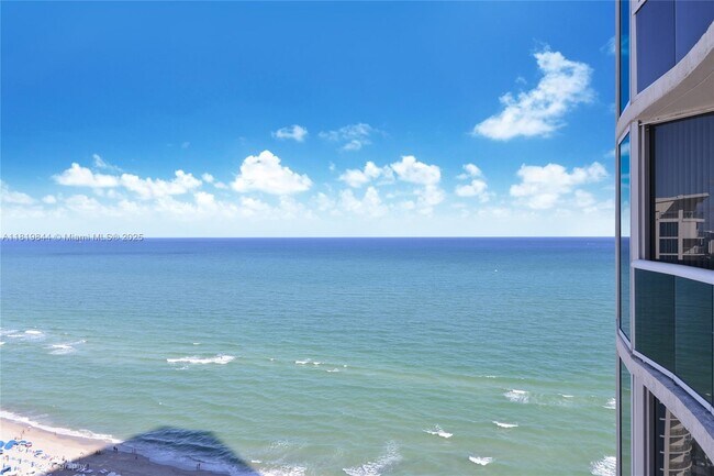 Building Photo - 17201 Collins Ave