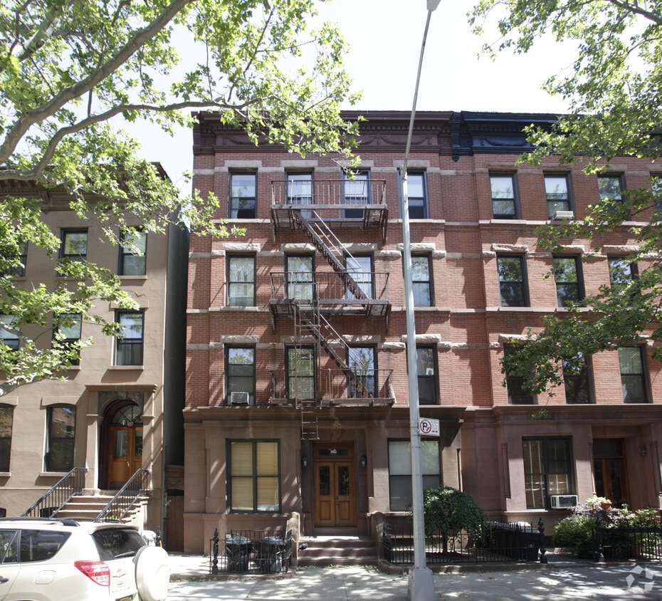 Building Photo - 159 President St