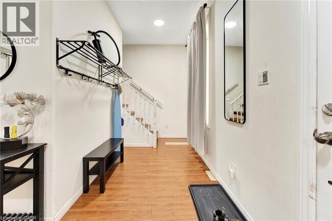 Photo du bâtiment - 23 Palace St