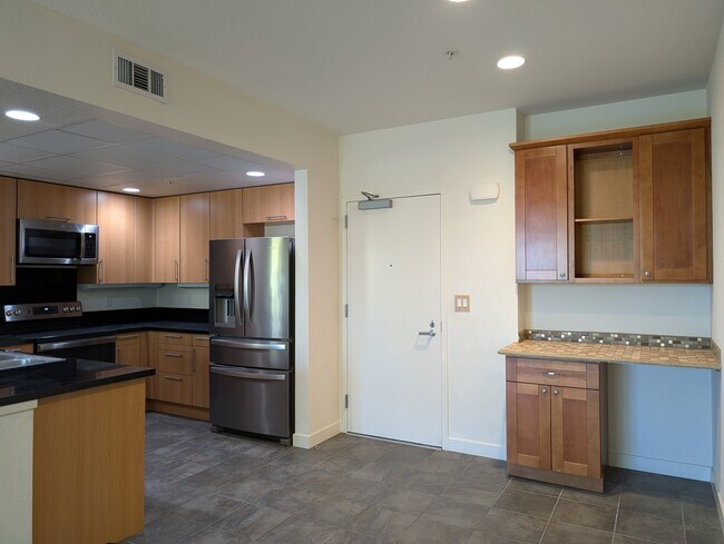 Foto del edificio - 88 Bush St