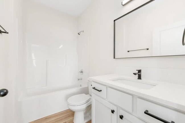 Building Photo - NEW Construction 3 Bedroom Duplex!