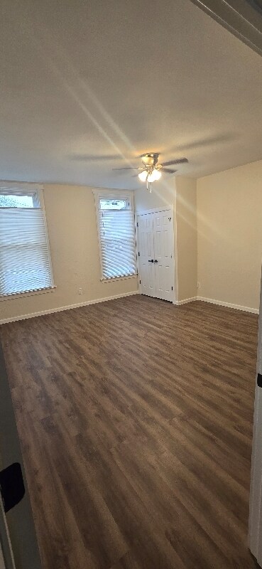 Foto del edificio - 4344 Decoursey Ave