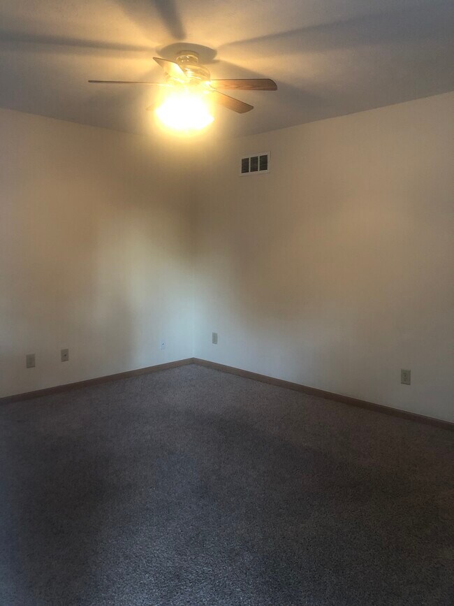 Foto del edificio - 244 N 34th St