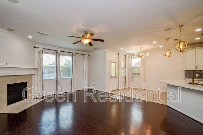 Building Photo - 7015 Baitland Dr
