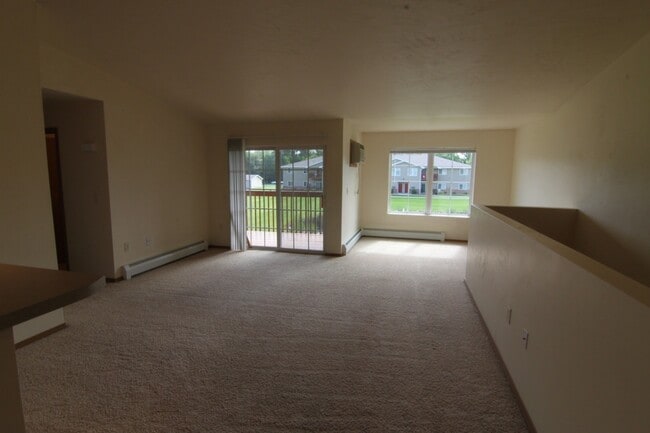 Interior Photo - Golf View Estates