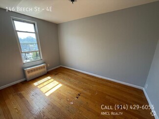 Building Photo - 146 Beech St