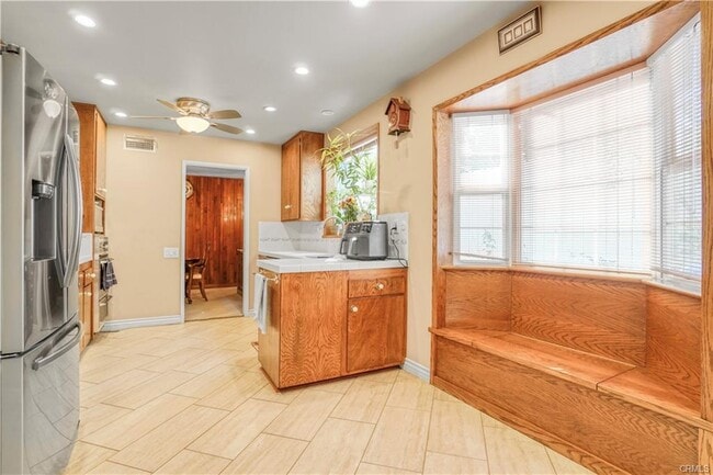 Building Photo - 24206 St Edens Cir