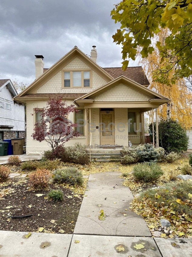 Photo - 1224 East 2nd Avenue