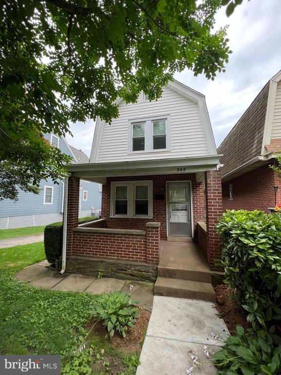 Building Photo - 342 Dudley Ave