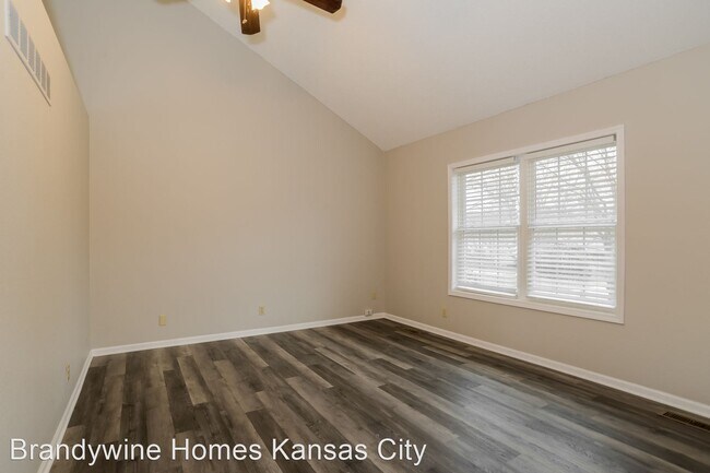 Building Photo - 3 br, 2.5 bath House - 606 Park Ave Belton