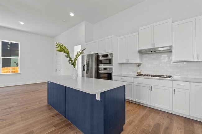 Foto del edificio - 6121 Sendero Hills Pkwy