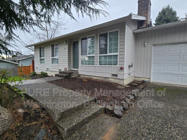 Foto del edificio - 6521 58th St NE