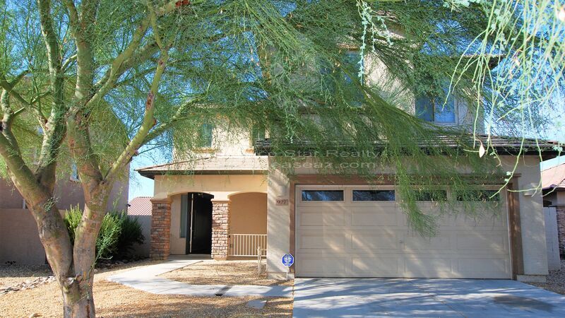 Foto principal - 927 E Randy St