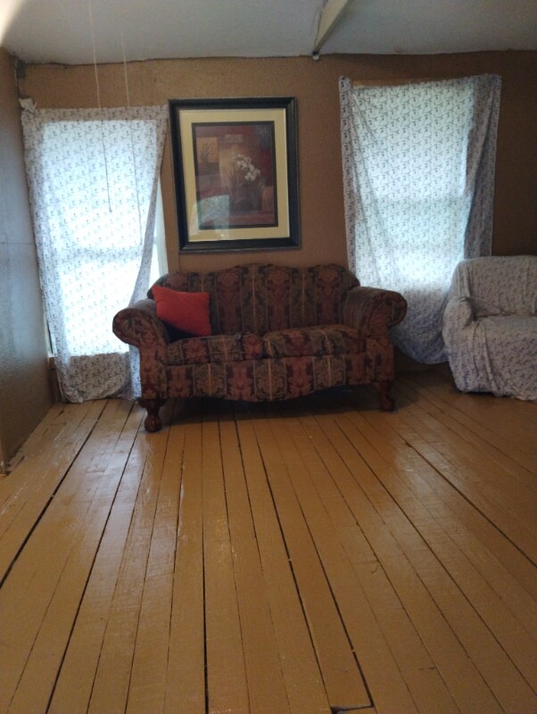 Foto del edificio - 357 Holly Ln