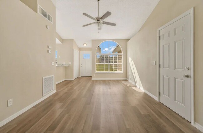 Foto del edificio - 6508 Spring Glade Ct