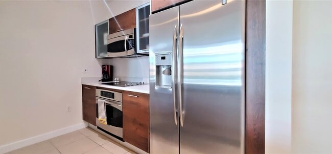 Foto del edificio - 480 Hibiscus St