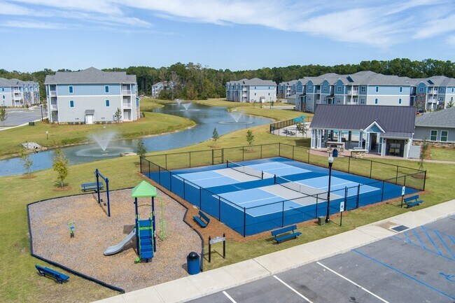 The Palms at Edgewater - Apartments in Summerville, SC | Apartments.com
