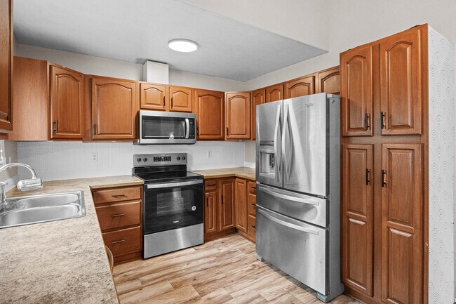 Foto del edificio - 1140 Marsh Laurel Dr