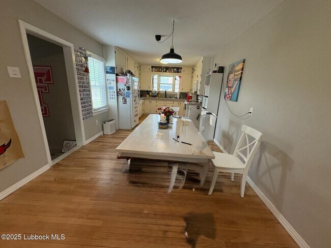 Building Photo - 3608 28th St
