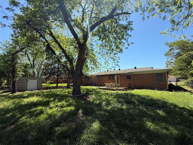 Foto del edificio - 1135 Park Center St