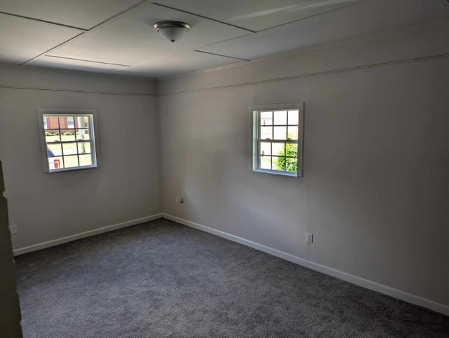 Building Photo - 2609 Aden Pl