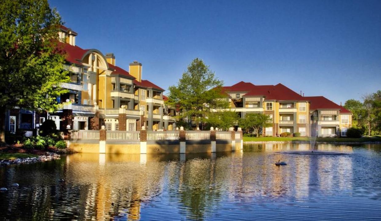 STERLING PLACE Apartments Columbus, OH