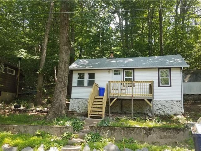 Primary Photo - 91 Sylvan Trail