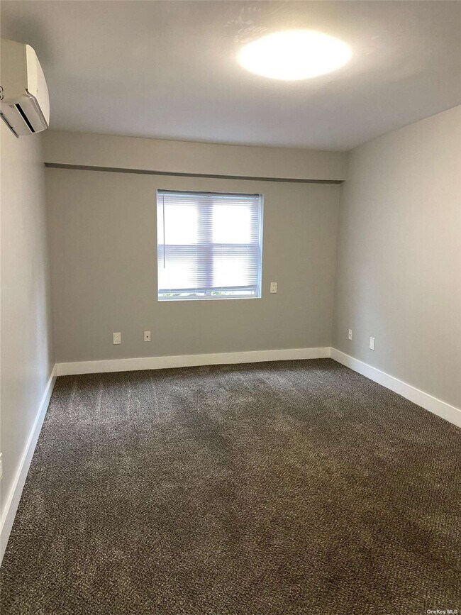 Building Photo - 391 Atkins Ave