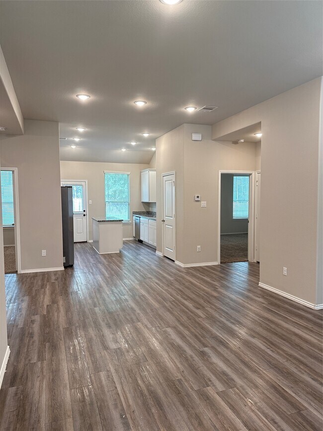 Foto del edificio - 20130 Parkway Ln