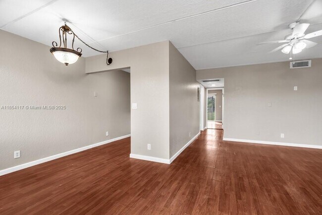 Building Photo - 2200 Springdale Blvd