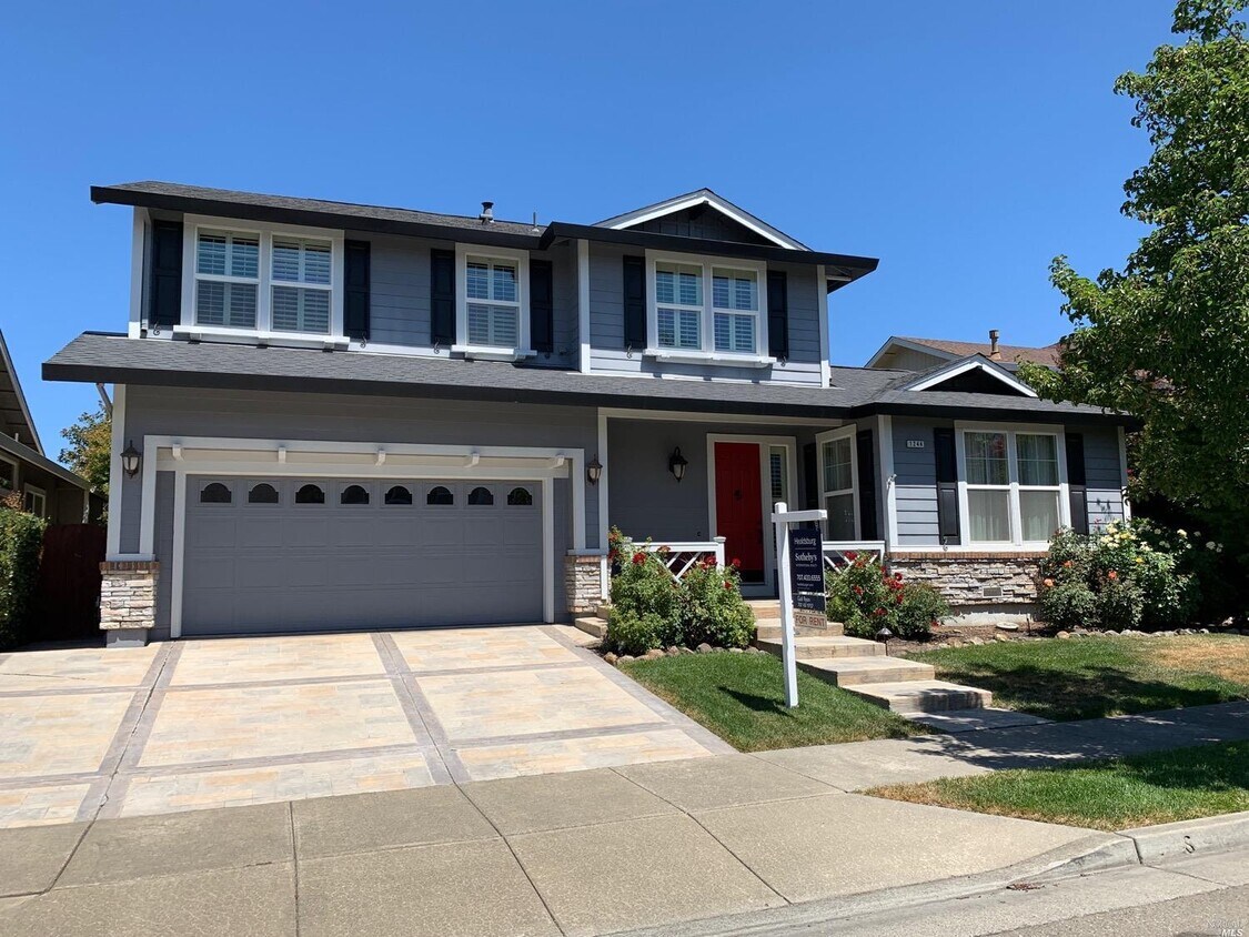 Primary Photo - 1244 Pedroncelli Dr