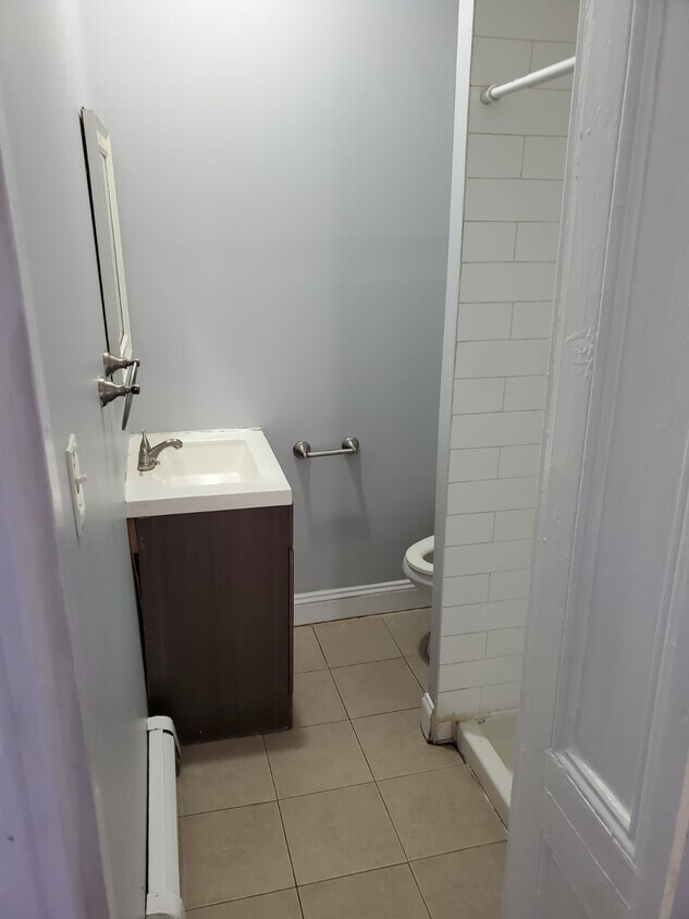 Foto del edificio - 232-234 E Hanover St