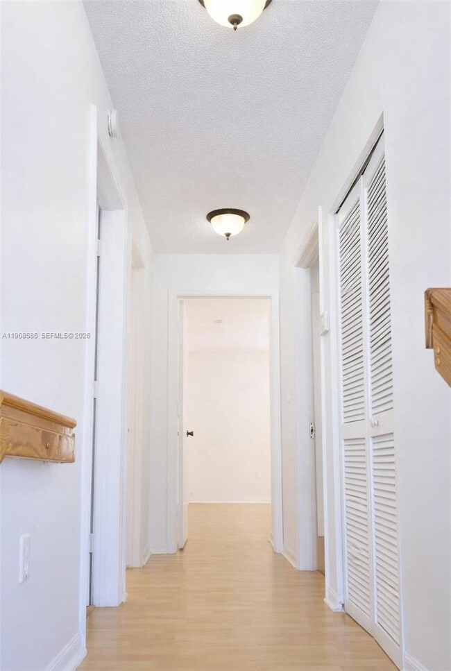 Foto del edificio - 8742 SW 158th Pl