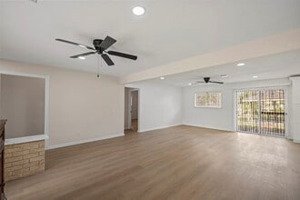 Building Photo - 3613 Crandon St