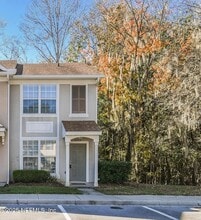 Building Photo - 8424 THORNBUSH Ct