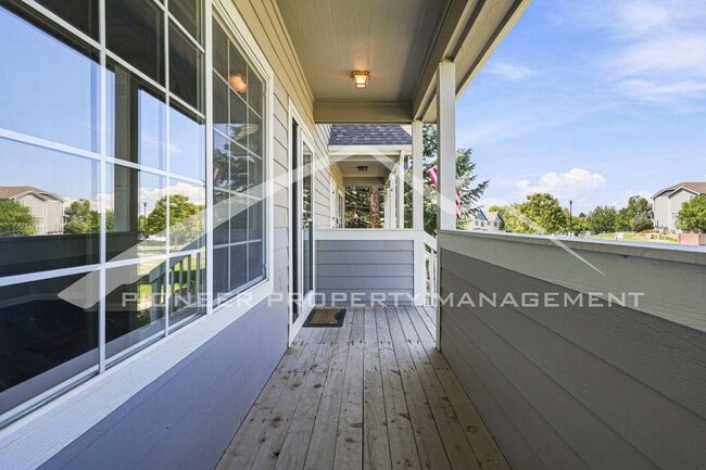 Building Photo - 19253 E Idaho Dr