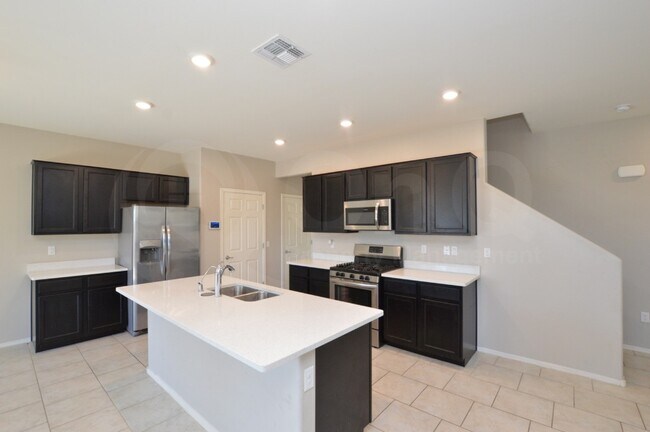 Building Photo - 6543 S Calle Diablo Dr
