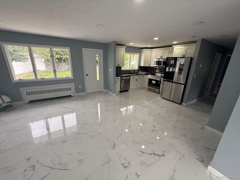 Photo - 25 Martin Road S Unit