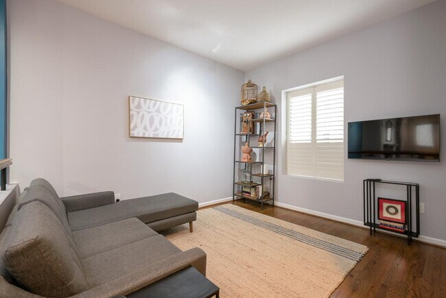 Foto del edificio - 1007 New Hampshire Ave NW