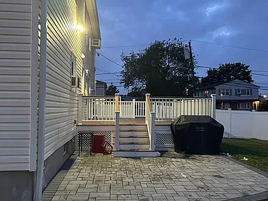 Building Photo - 18 Eulner St