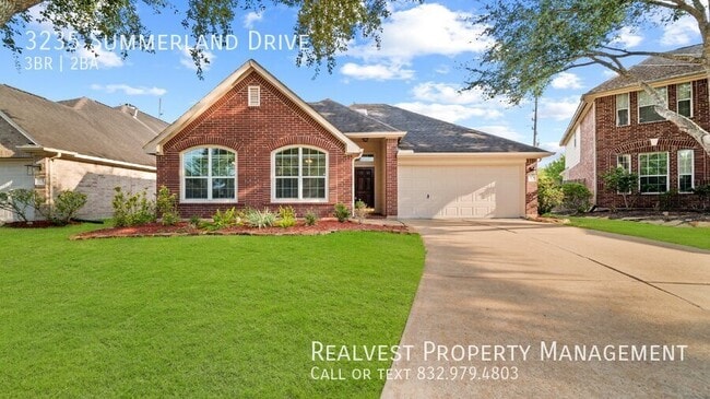 Photo - 3235 Summerland Dr House