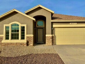 Building Photo - 14277 Desert Sky Dr