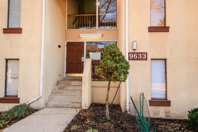 Foto del edificio - 9633 Whiteacre Rd